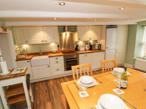 Bank Cottage