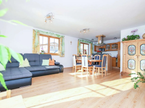 Snug Farmhouse in Taxenbach near Cross Country Skiing