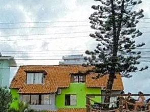 BRAVA POINT Pousada e Hostel