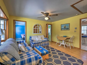 Cape Cod Retreat w/ Gas Grill, Steps to Beach