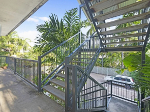 ZEN WESTRALIA - 2BR Cozy Inner City Apt