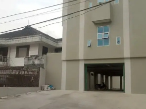 Hotel Cosmos Cuisine Guest House