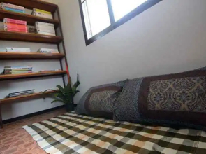 Paper Art Gallery And Guesthouse
