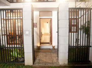 OYO 103 Lavinia Villa