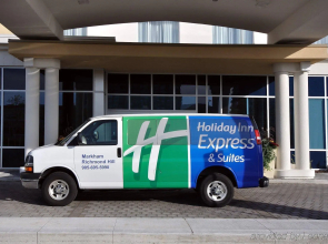 Holiday Inn Express Hotel & Suites Toronto - Markham by IHG