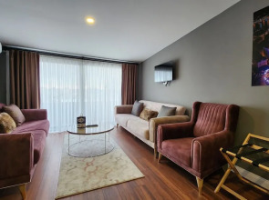 Отель Gokotta Suite