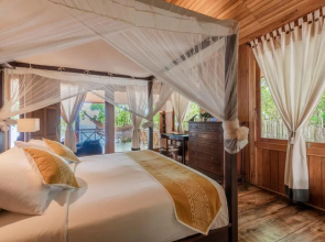 Siladen Resort & Spa