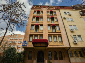 G Hotels