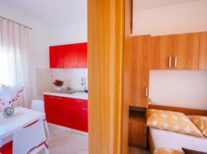 Ljubo - Modern Andy Cosy - A1