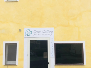 Green Gallery Hotel and Restaurant