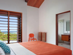 Private Holiday House