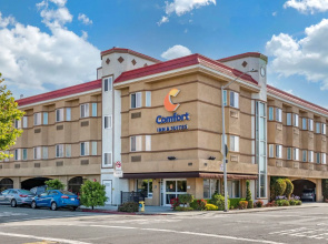 The Atrium Hotel