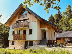 The Villa Bled Small Apt Premium Luxury Retreat