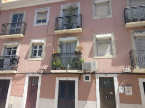 TT Anjos Lisbon Rooms
