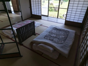 Kusuburuhouse - Hostel