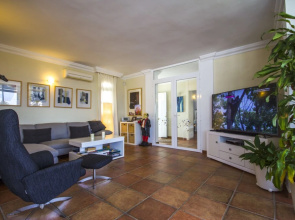 Villa Jazmín Canovas Nerja