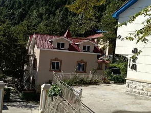 Lushan Wenxuege Villa