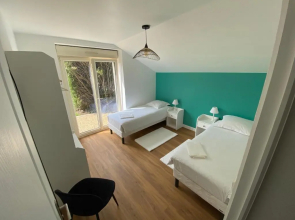 Maison proche du circuit / garage, parking, jardin