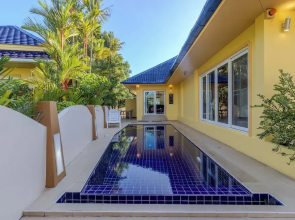 3BR Close to Phuket's Best Beaches V245