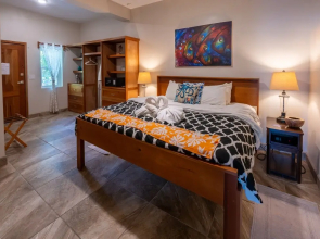 Twisted Palm Villas