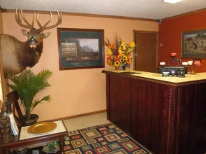 Hotchkiss Inn Motel