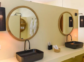 Alma Boutique Hotel