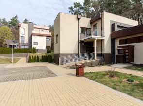 Apartments Lesna 17 by Renters