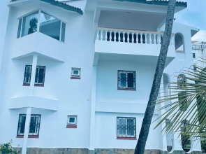 Bamburi Beach Villa LTD