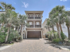 Casa de Cielo by RedAwning