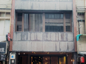 O2 Hotel M12