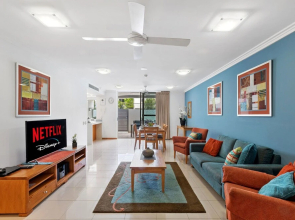 6BR Coolum Beach