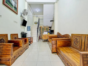OYO 90226 Penginapan Sederhana Syariah