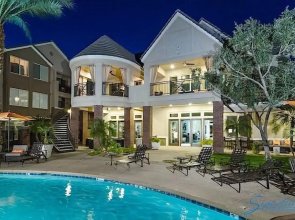 Wonderland By Signature Vacation Rentals