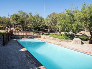Room in Guest Room - Mmakuba Private Game Lodge, Deluxe Chalet 9A