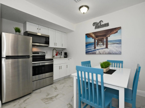 Relax and enjoy Fort Lauderdale beach!