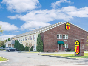 Super 8 Maumee/Toledo, OH