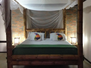 Bambusada Hotel & Restaurant