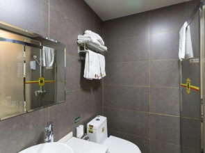 Super 8 Hotel (Lianyungang East Jiefang Road Wanda Branch)