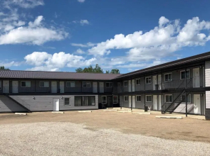 Onoway Inn And Suites