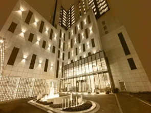 Paramount Gallery Hotel