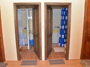 Guest house Jurini Dvori