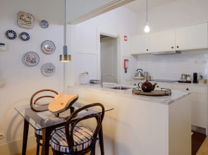 BOUTIQUE Rentals-Flores Terrace historical centre