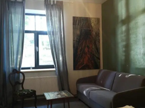 Zeit Apartment
