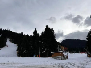 The WhiteHorse Apartment 2