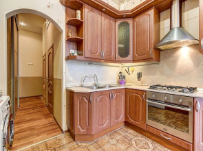 FlatStar on Nevsky 27