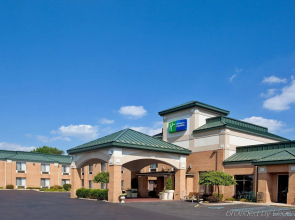 Holiday Inn Express Huntington