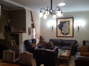 Martin's Haven Guest Lodge and Function Venue - Campground