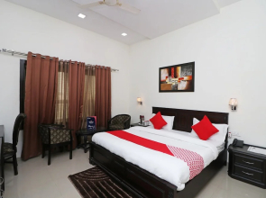 Hotel De DS Plaza By OYO Rooms