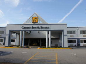 Groton Inn & Suites