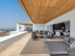 Silver Breeze Villa